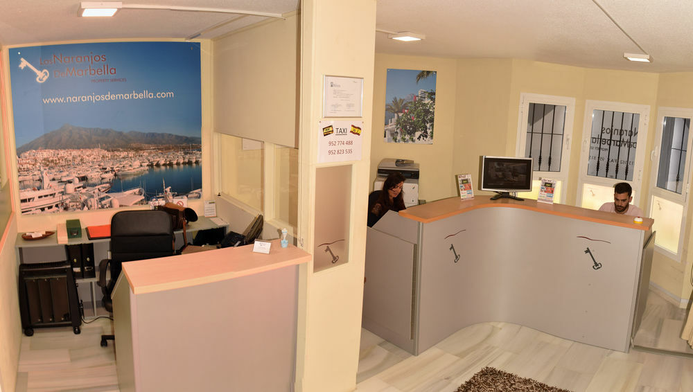 Apartamentos Y Casas Serinamar Marbella El Angel Exterior photo